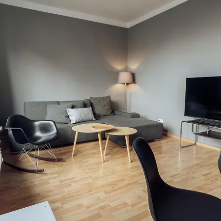 Stylisches City-apartment 83 M² Apartment *